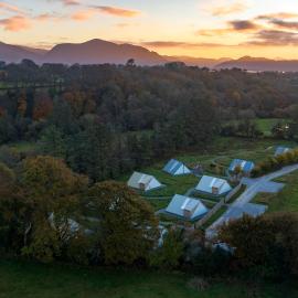 Killarney Glamping at the Grove, Suites and Lodges, hotel v destinaci Killarney