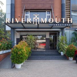 Nexstay River Mouth International
