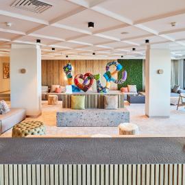 Victoria Hotel & Residence, hotel u gradu Viljar sur Ojon