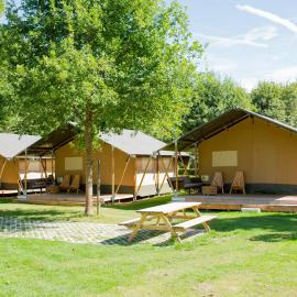 Safaritent Val d'Or, hotelli kohteessa Enscherange