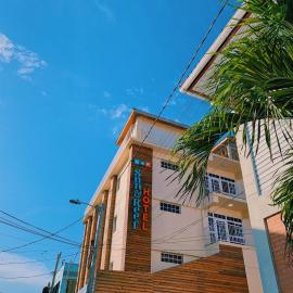 Voyager Sun & Reef Hotel，聖佩德羅的飯店