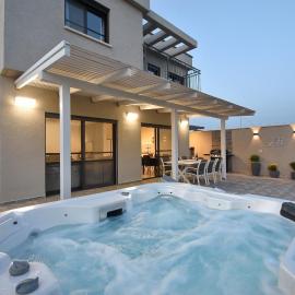 וילה מגדלא, hotel v destinácii Migdal