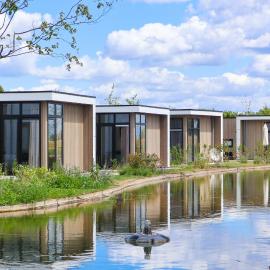 EuroParcs Marina Strandbad, viešbutis mieste Olburgen