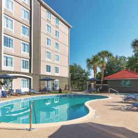 ऑरलैंडो में, होटल La Quinta by Wyndham Orlando UCF