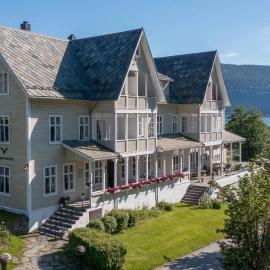 Visnes Hotel Stryn, hotel in Stryn