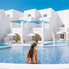 Viesnīca Naxian Emerald Hotel pilsētā Stelida