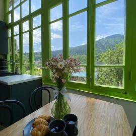 Polifonia Inn Borjomi, Hotel in Bordschomi