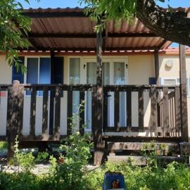 The Farm Tiny House - Tiny Casa, hotel in Chiclana de la Frontera