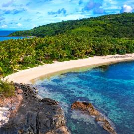 Barefoot Manta Island Resort, hotel en Drawaqa Island