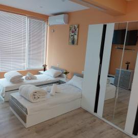 Gazi, hotell i Popovo