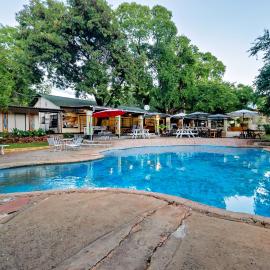 Shoestrings Backpackers Lodge Vic Falls, hotell i Victoria Falls