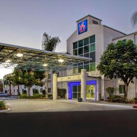 Motel 6-Gilroy, CA, hotel v destinácii Gilroy