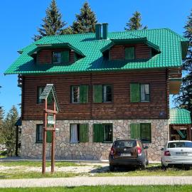 Dormire Apartmans, hotel en Žabljak
