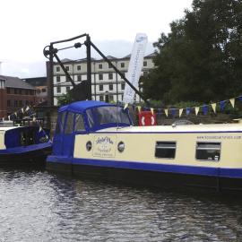 Houseboat Hotels, hotell i Sheffield