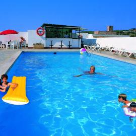 HOTEL CONTINENTAL, hotel em Calella