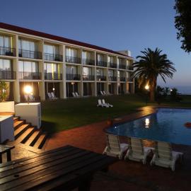 윌더니스에 위치한 호텔 Wilderness Beach Hotel