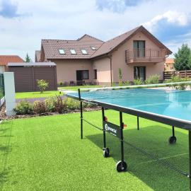 Silver Lodge Vendégház Egerszalók、エゲルサロークのホテル