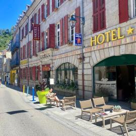 Hôtel Le France: Aubusson şehrinde bir otel
