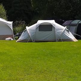 St Mullins Natural Camping, hotel v destinaci Saint Mullins