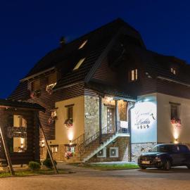 Grand Lakes Rooms, hotel a Plitvička Jezera