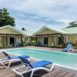 Residence Praslinoise, hotel u gradu Grand'Anse Praslin