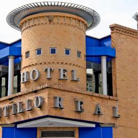 Hotel Castillo Real, hotel Armeniában