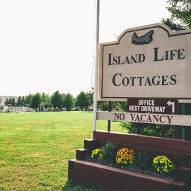 Island Life Cottages, Hotel in Brackley Beach