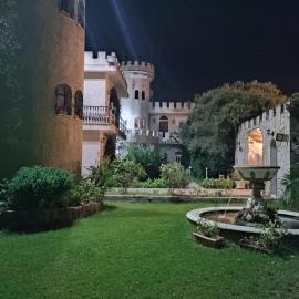 Castle By The Sea, hotel em Artemida