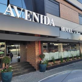 AVENIDA HOTEL DE RESENDE, hotel u gradu 'Resende'