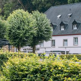 Romantik Hotel-Restaurant Altenberger Hof: Odenthal şehrinde bir otel