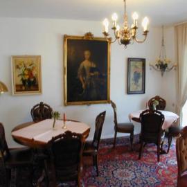 Haus Mooren, Hotel Garni، فندق في دوسلدورف