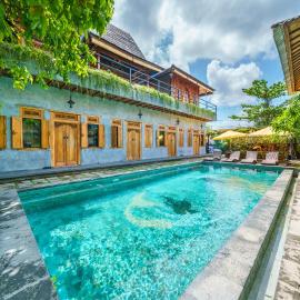 Black Pearl Hostel, hotel en Canggu