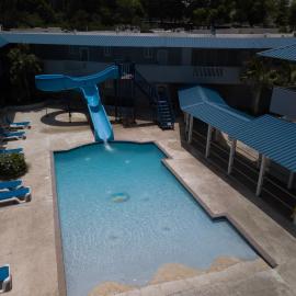 Costa Bahia Hotel, Convention Center and Casino，瓜亞尼亞的飯店