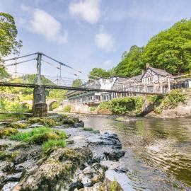 The Chainbridge Hotel