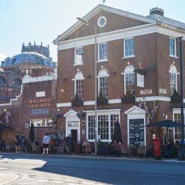 24 Catharine Street Hotel, hotel in Liverpool