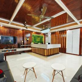 Radha Residency – hotel w mieście Satna