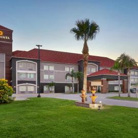 La Quinta by Wyndham Brownsville North, hotel em Brownsville