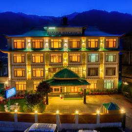 Hotel Hayer Regency, hotelli Manālissa