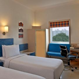 Nirwana Hometel Jaipur- A Sarovar Hotel, hotel u gradu 'Jaipur'