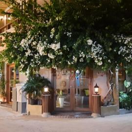 Maladiwa Beach & Spa, hotel u Mafuši