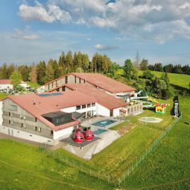 Jura Sport & Spa Resort, Hotel in Saignelégier