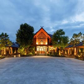 บีวินรีสอร์ท, hotelli kohteessa Nakhon Si Thammarat