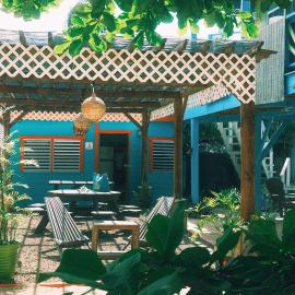 Sea n sun Guest House โรงแรมในเคย์คอล์กเกอร์