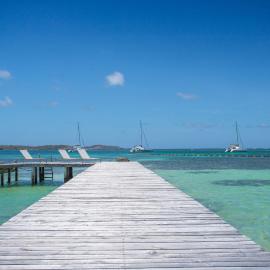 Au bord du lagon , Bungalow avec piscine privée, hotell i Le François