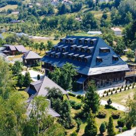 KULA DAMJANOVA-Komnenovo selo, hotel di Plav