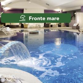 Yes Hotel Touring & SPA, отель в Римини