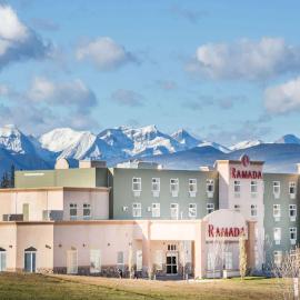 Ramada by Wyndham Hinton, hotel en Hinton