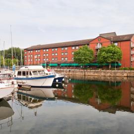 Holiday Inn Hull Marina by IHG, hotelli kohteessa Hull