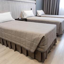 HOTEL M