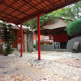 HOTEL BADINCA Alojamento Low Cost in Bissau avenida FRANCISCO MENDES、ビサウのホテル